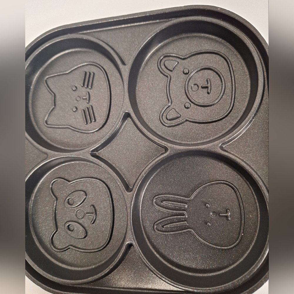 Pancake/ Egg skillet- double sided- New in box - Picture 2 of 4